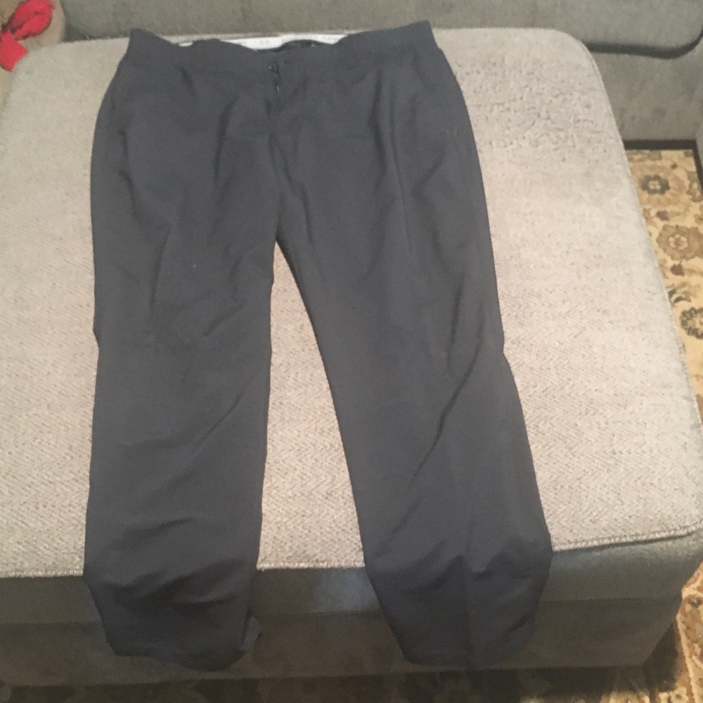 Under Armour Men's Black Performance Pants